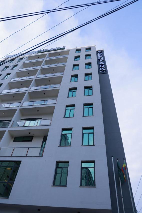Bentark Hotel Addis Ababa Exterior photo